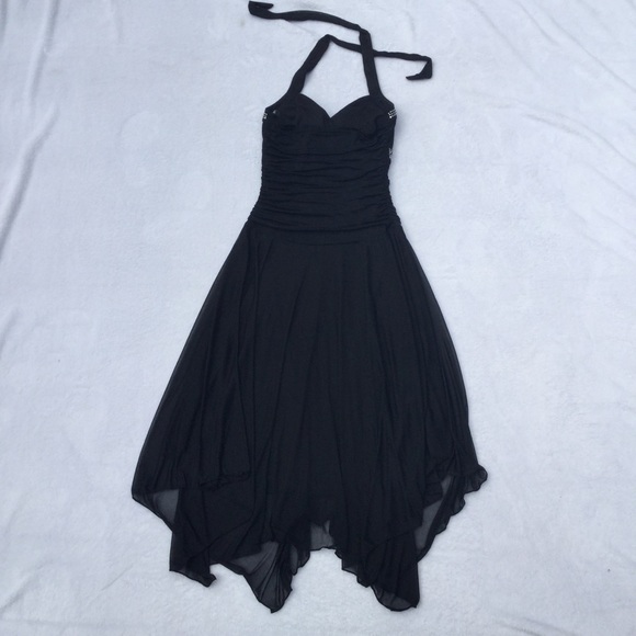 Formal Prom halter dress - Picture 3 of 5